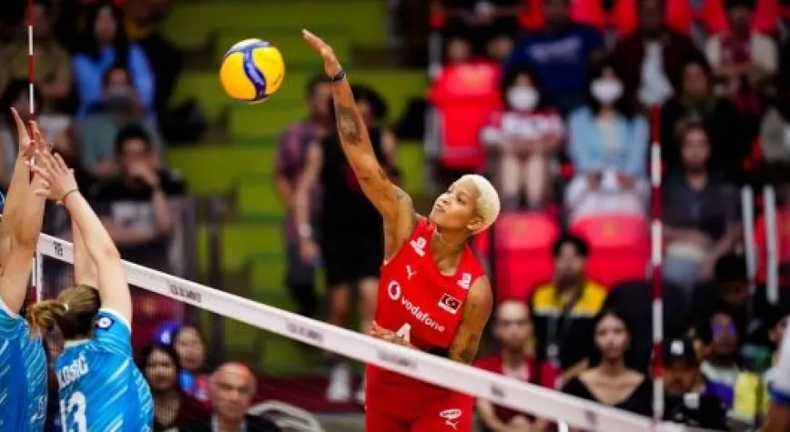 SULTANLAR ÇEYREK FİNALDE!..