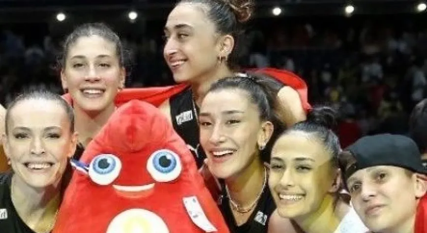 SULTANLAR FİNAL İÇİN OYNUYOR!