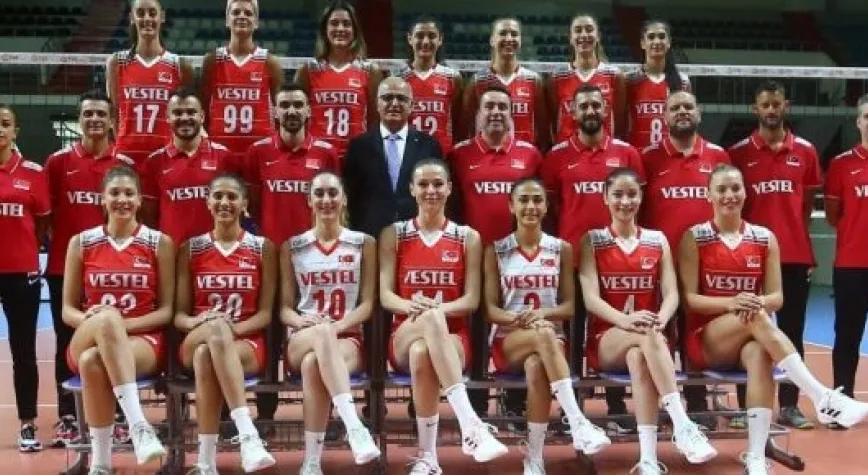 SULTANLARIMIZ YENİDEN SAHNEDE!..