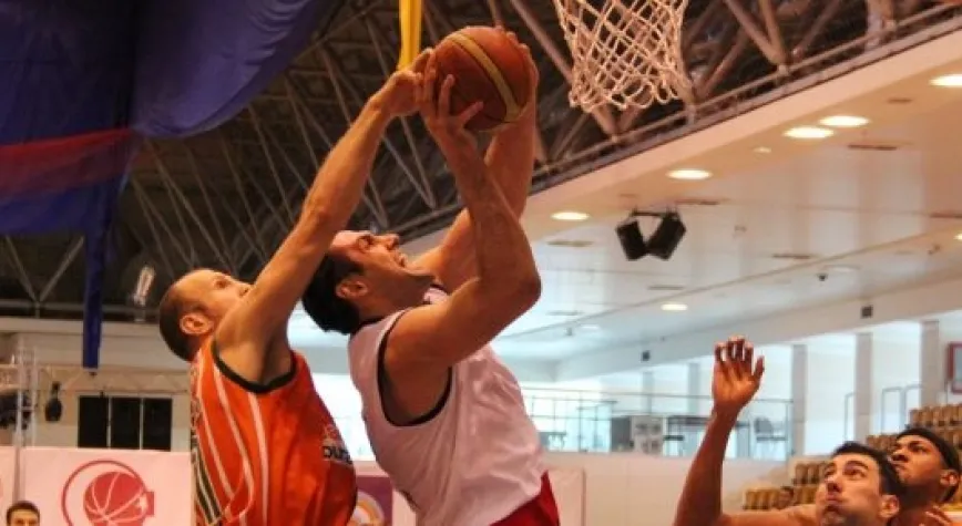 TED ANKARA KOLEJİ: 76   BANVİT: 81