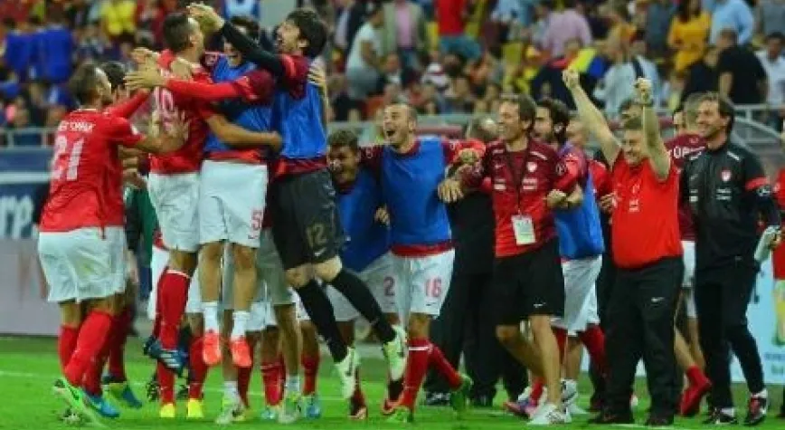 TÜRKİYE GRUPTAN NASIL ÇIKAR?