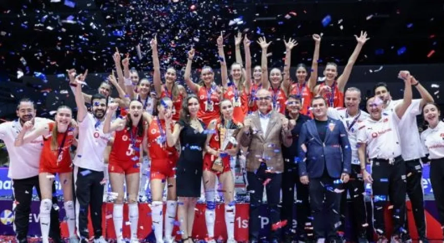 VOLEYBOLDA MUHTEŞEM SONUÇ!