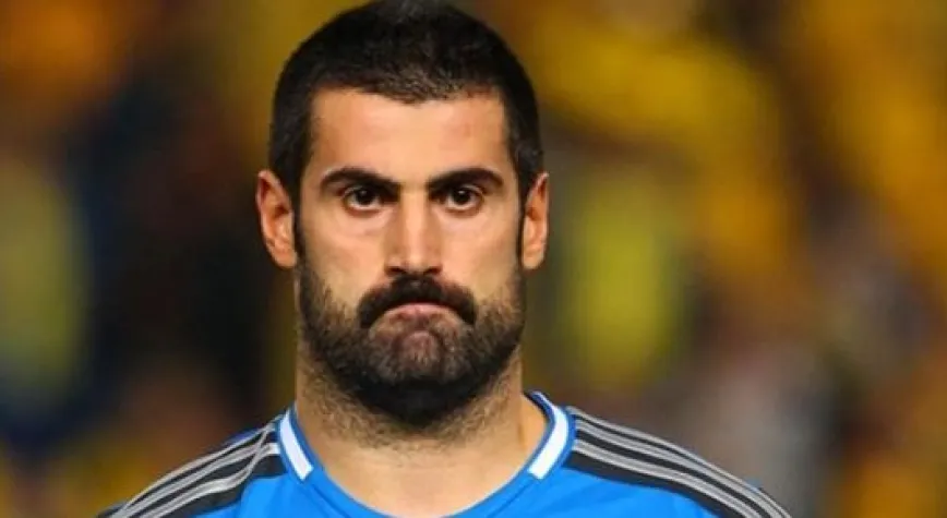 VOLKAN CAMLARI YUMRUKLAMIŞ!