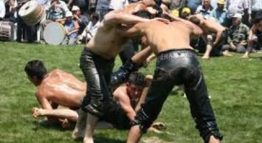 YAĞLI GÜREŞE CEZA YAĞDI!..