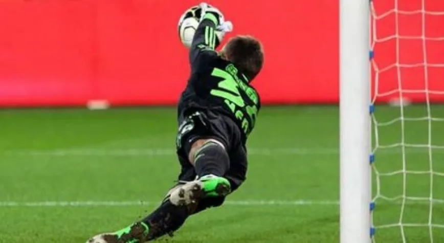 YANAL HANGİ KALECİNİN PEŞİNDE?..