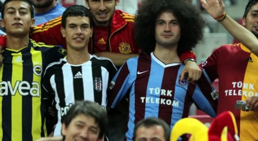 YAZ SAATİNE TARAFTAR TEPKİSİ