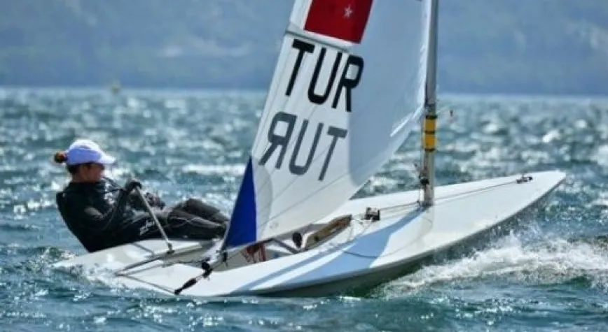 YELKENDE BÜYÜK BAŞARI!..