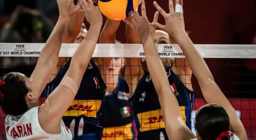 YILDIZ KIZLARIMIZ 5.LİK KOVALIYOR...